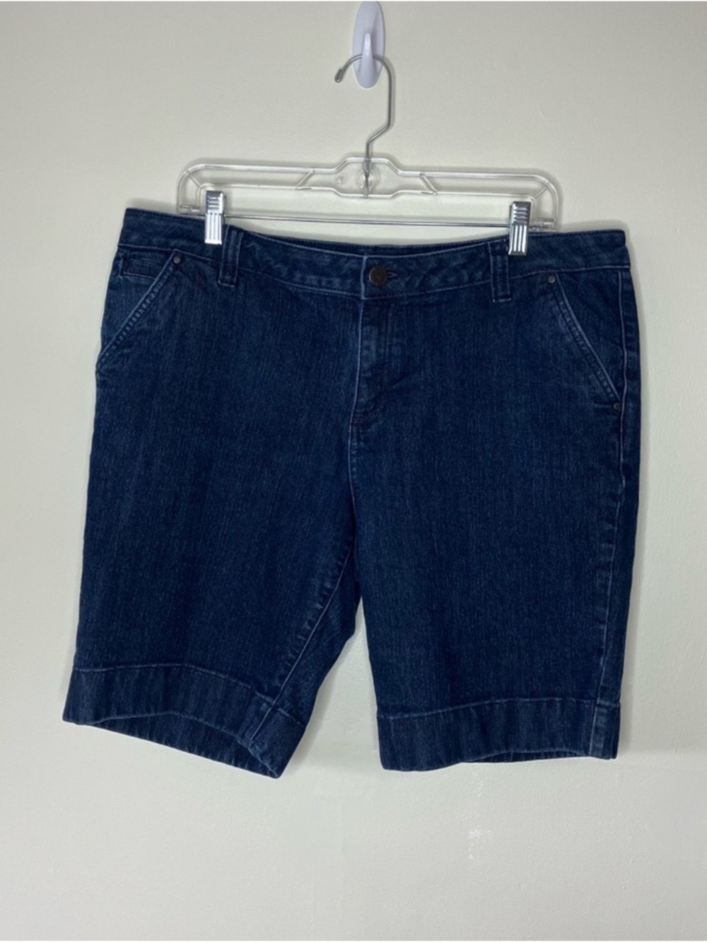 Apt. 9 denim Bermuda shorts 16